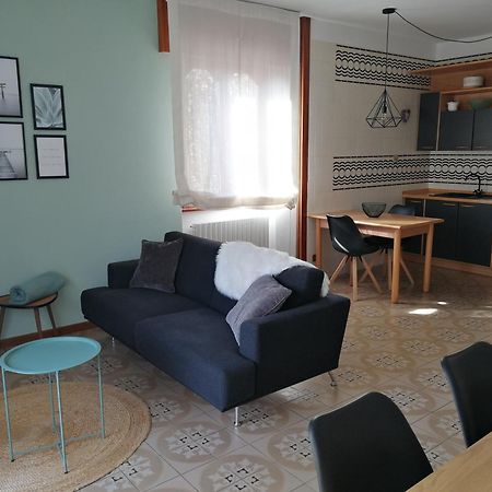 Casa Vacanze Donatella Carenno الغرفة الصورة