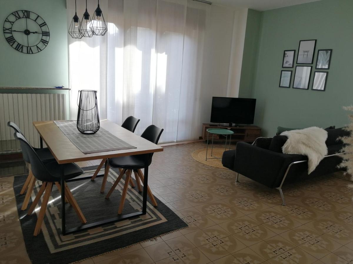 Casa Vacanze Donatella Carenno المظهر الخارجي الصورة
